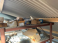 Partij diverse bouten, moeren en schroeven - afbeelding 2 van  19