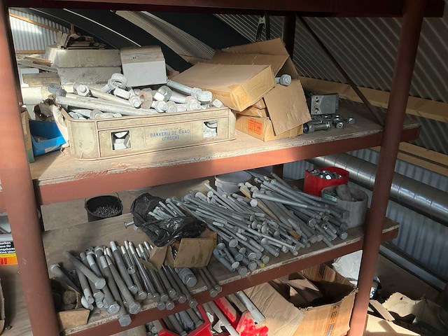 Partij diverse bouten, moeren en schroeven - afbeelding 3 van  19