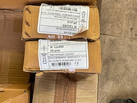 Partij diverse bouten, moeren en schroeven - afbeelding 9 van  19