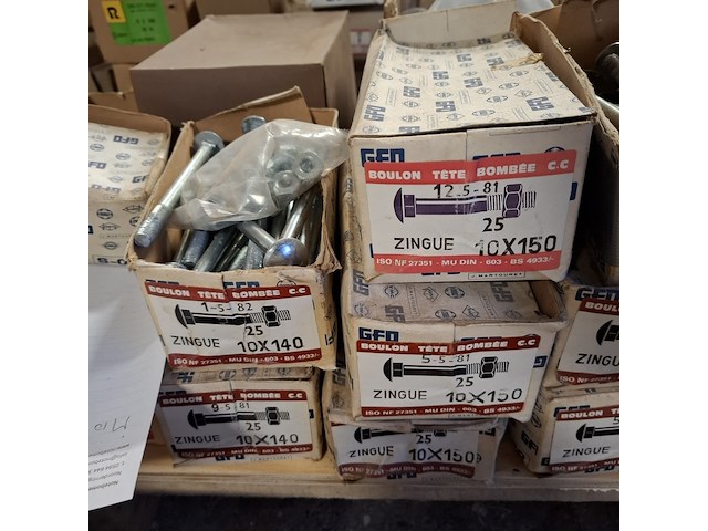 Partij diverse bouten, o.a. wurth, gfo en friulsider - afbeelding 7 van  37