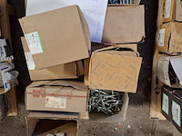 Partij diverse bouten, o.a. wurth, gfo en friulsider - afbeelding 16 van  37