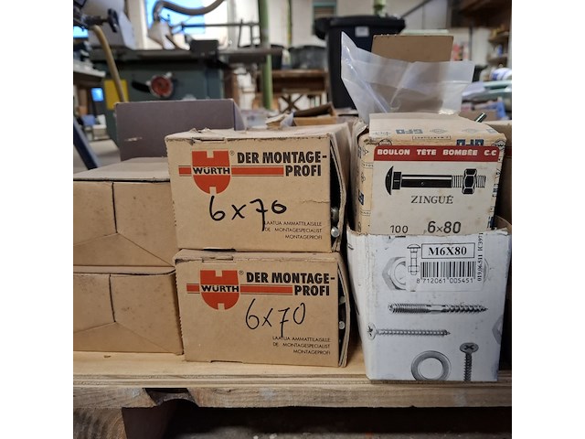 Partij diverse bouten, o.a. wurth, gfo en friulsider - afbeelding 29 van  37