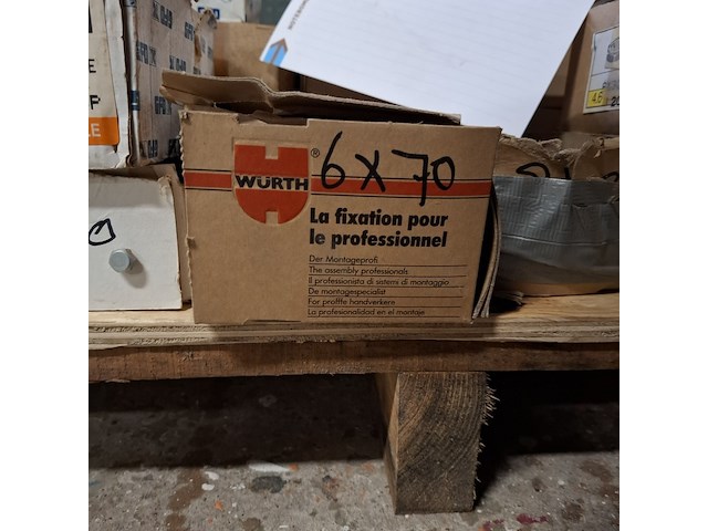 Partij diverse bouten, o.a. wurth, gfo en friulsider - afbeelding 37 van  37