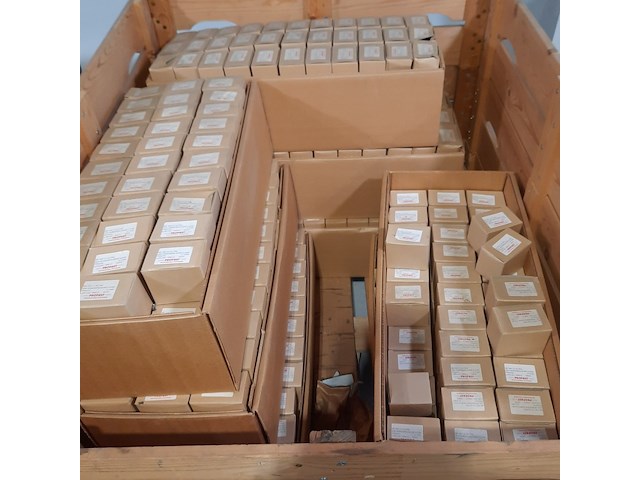 Partij diverse bouten, profast - afbeelding 2 van  6