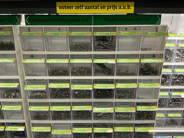 Partij diverse bouten/haken/ogen/duimen/schroeven/moeren/etc - afbeelding 6 van  23