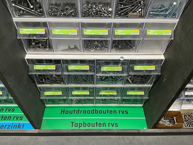 Partij diverse bouten/haken/ogen/duimen/schroeven/moeren/etc - afbeelding 4 van  23