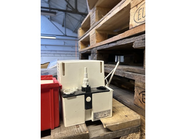 Partij diverse bouwartikelen w.o. eaton - afbeelding 5 van  13