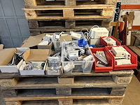 Partij diverse bouwartikelen w.o. eaton - afbeelding 1 van  13