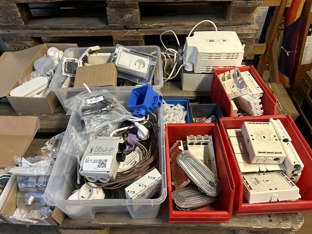 Partij diverse bouwartikelen w.o. eaton - afbeelding 6 van  13