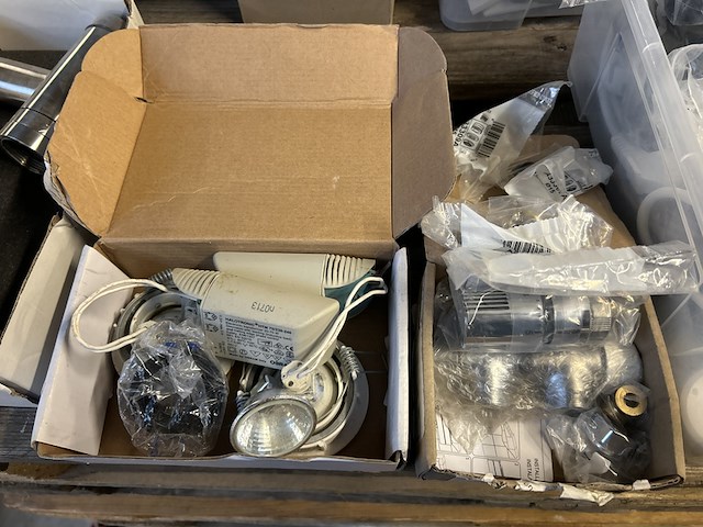 Partij diverse bouwartikelen w.o. eaton - afbeelding 9 van  13