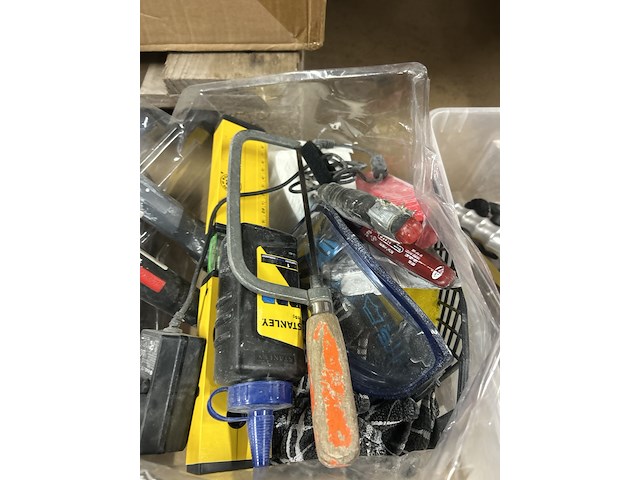 Partij diverse bouwartikelen - afbeelding 3 van  12