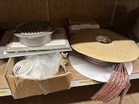 Partij diverse bouwbenodigdheden - afbeelding 2 van  13