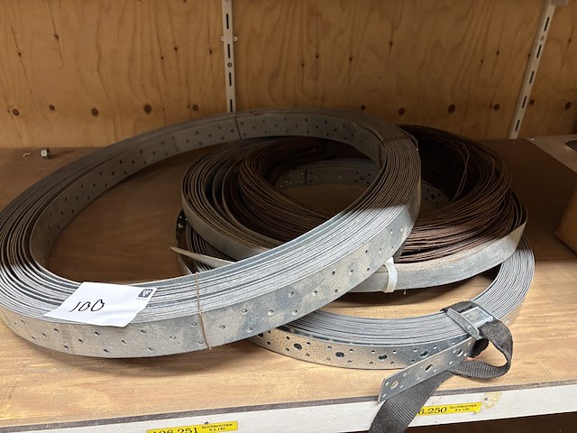 Partij diverse bouwbenodigdheden - afbeelding 13 van  13