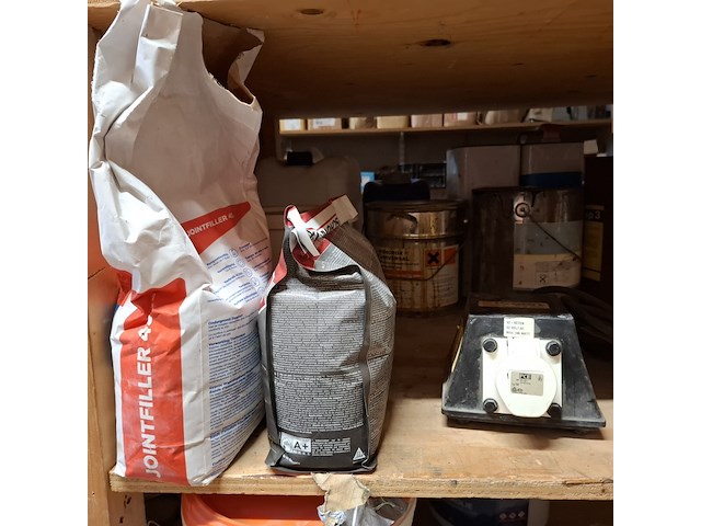 Partij diverse bouwbenodigdheden - afbeelding 4 van  49