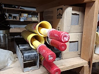 Partij diverse bouwbenodigdheden - afbeelding 9 van  49