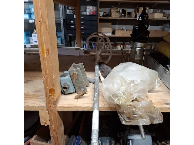 Partij diverse bouwbenodigdheden - afbeelding 10 van  49