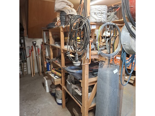 Partij diverse bouwbenodigdheden - afbeelding 23 van  49