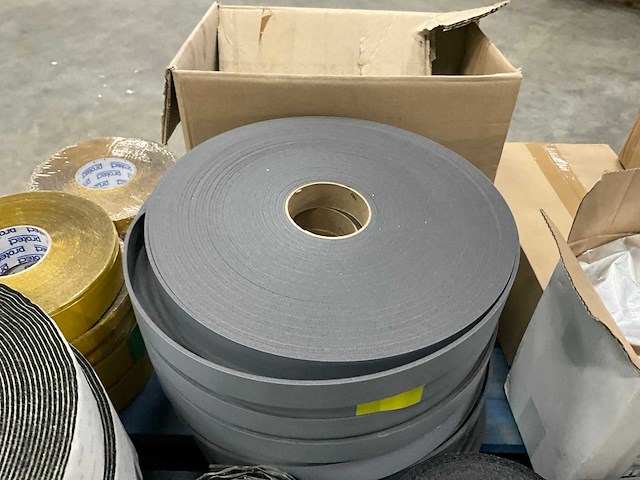 Partij diverse bouwmaterialen - afbeelding 7 van  19