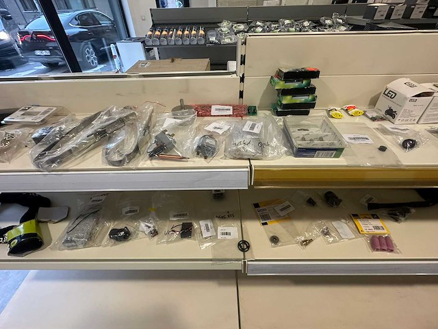 Partij diverse bouwmaterialen - afbeelding 5 van  8