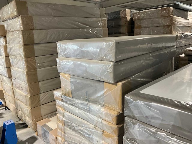 Partij diverse boxspring bodems - afbeelding 3 van  5