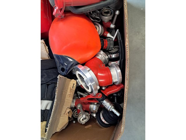 Partij diverse brandweer benodigdheden - afbeelding 3 van  8