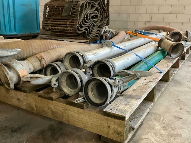 Partij diverse buizen en slangen - afbeelding 4 van  4