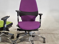 Partij diverse bureaustoelen, rh, v.n.l. extend 220 - afbeelding 4 van  8