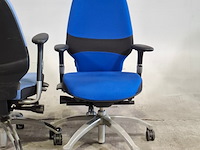 Partij diverse bureaustoelen, rh, v.n.l. extend 220 - afbeelding 5 van  10