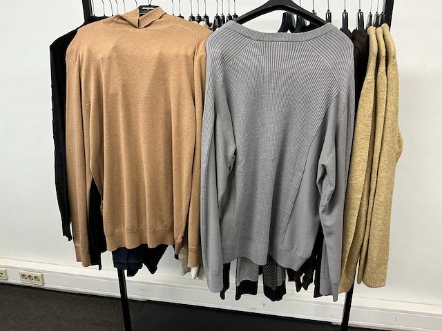 Partij diverse calvinklein/armaniexchange/purepath/lyle&scott/scotch&soda heren truien/vesten (27x) - afbeelding 4 van  27