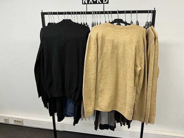 Partij diverse calvinklein/armaniexchange/purepath/lyle&scott/scotch&soda heren truien/vesten (27x) - afbeelding 22 van  27