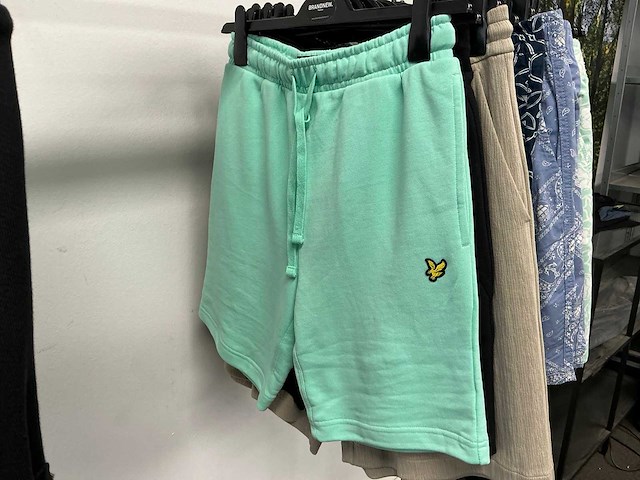 Partij diverse calvinklein/purepath/tommyjeans/lyle&scott heren korte broeken/swimshorts (23x) - afbeelding 4 van  26