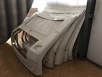 Partij diverse camperfronten - afbeelding 3 van  7