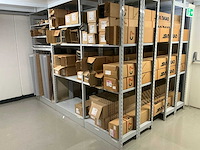 Partij diverse canalplast bedradingskokers/deksels/pvc platen (260x) - afbeelding 17 van  85