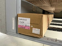 Partij diverse canalplast bedradingskokers/deksels/pvc platen (260x) - afbeelding 26 van  85