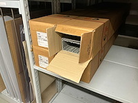 Partij diverse canalplast bedradingskokers/deksels/pvc platen (260x) - afbeelding 36 van  85