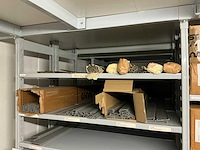 Partij diverse canalplast bedradingskokers/deksels/pvc platen (260x) - afbeelding 40 van  85