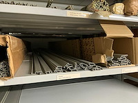 Partij diverse canalplast bedradingskokers/deksels/pvc platen (260x) - afbeelding 44 van  85