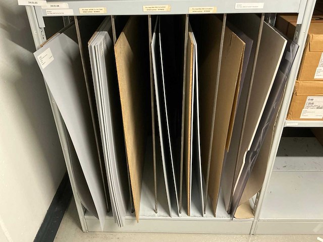 Partij diverse canalplast bedradingskokers/deksels/pvc platen (260x) - afbeelding 47 van  85