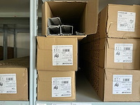 Partij diverse canalplast bedradingskokers/deksels/pvc platen (260x) - afbeelding 51 van  85