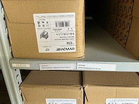 Partij diverse canalplast bedradingskokers/deksels/pvc platen (260x) - afbeelding 52 van  85