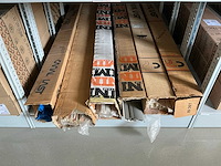 Partij diverse canalplast bedradingskokers/deksels/pvc platen (260x) - afbeelding 57 van  85