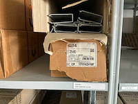 Partij diverse canalplast bedradingskokers/deksels/pvc platen (260x) - afbeelding 62 van  85