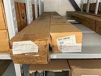 Partij diverse canalplast bedradingskokers/deksels/pvc platen (260x) - afbeelding 73 van  85