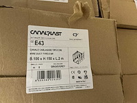 Partij diverse canalplast bedradingskokers/deksels/pvc platen (260x) - afbeelding 76 van  85