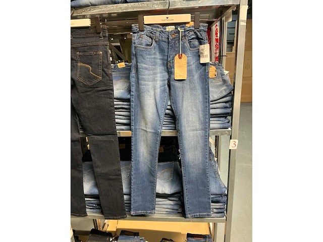 Partij diverse cars jeans dames (207x) - afbeelding 4 van  8