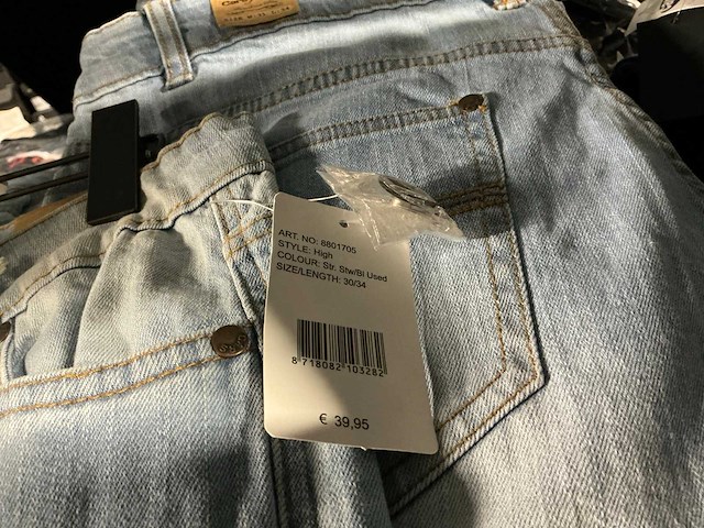 Partij diverse cars jeans heren (101x) - afbeelding 4 van  9