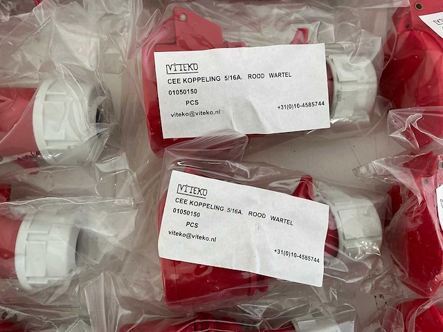 Partij diverse cee koppelingen/stekkers/wc doos & hangdrupknopkast (23x) - afbeelding 2 van  16