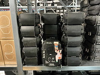 Partij diverse celly selfie/adventure/urban kits (126x) - afbeelding 2 van  4