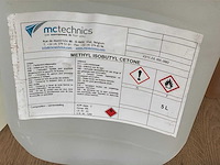Partij diverse chemicaliën en reinigingsmiddelen - afbeelding 5 van  9