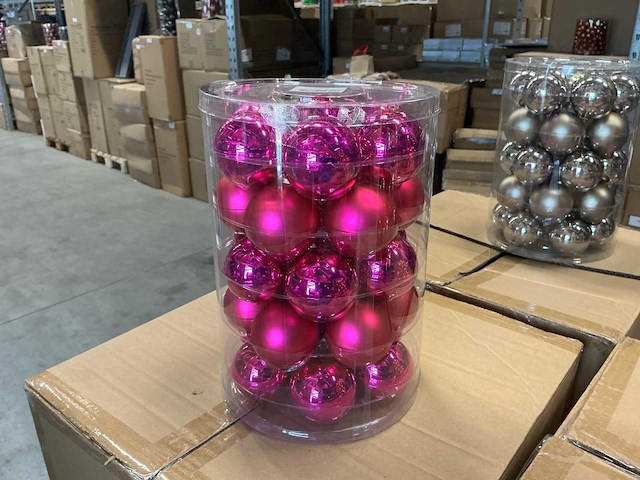 Partij diverse christmas glazen kerstballen 60mm 30/tube (78 tubes) - afbeelding 17 van  17